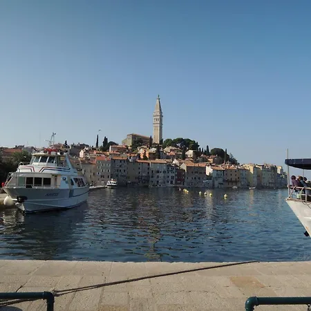 Hotel Ferienhaus-mit-pool-in-porec-melisa-7